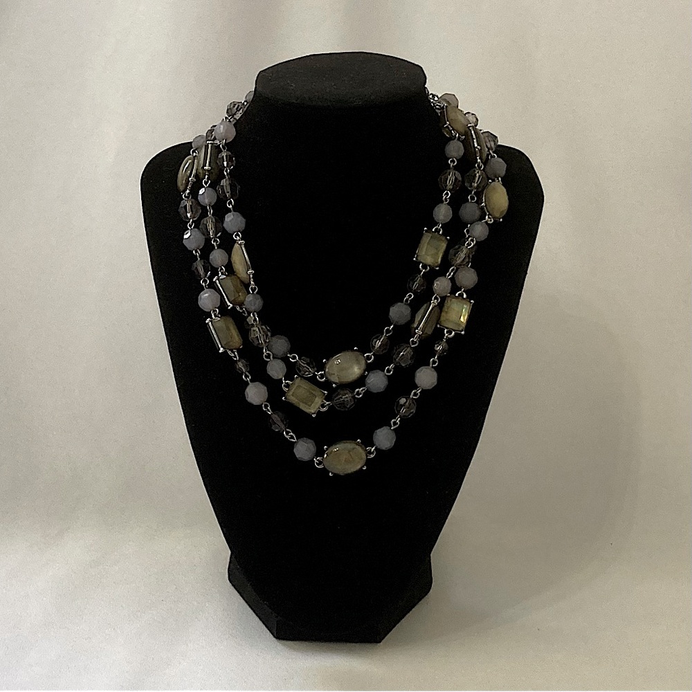 💫 Vintage Layered Green And Pale Purple Acrylic Rhinestone Necklace